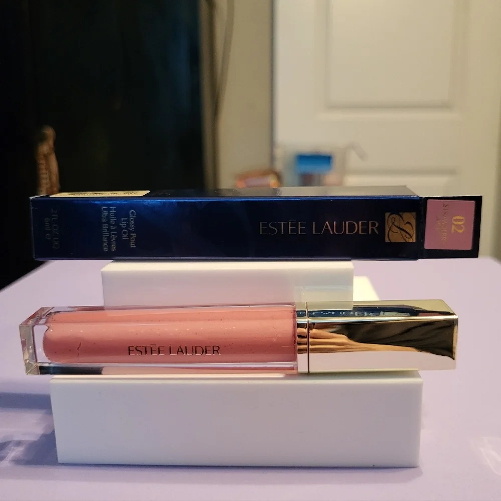 Estee Lauder Glossy Pout Lip Oil: Strawberry Milk (02), 2oz, NIB